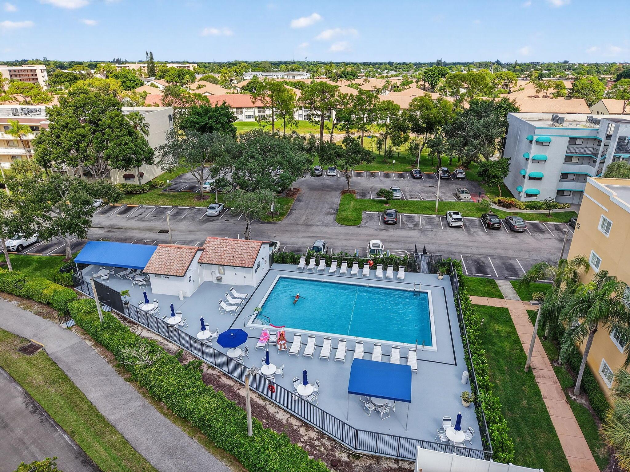 LUCERNE POINTE ONE,TWO,TH - Residential