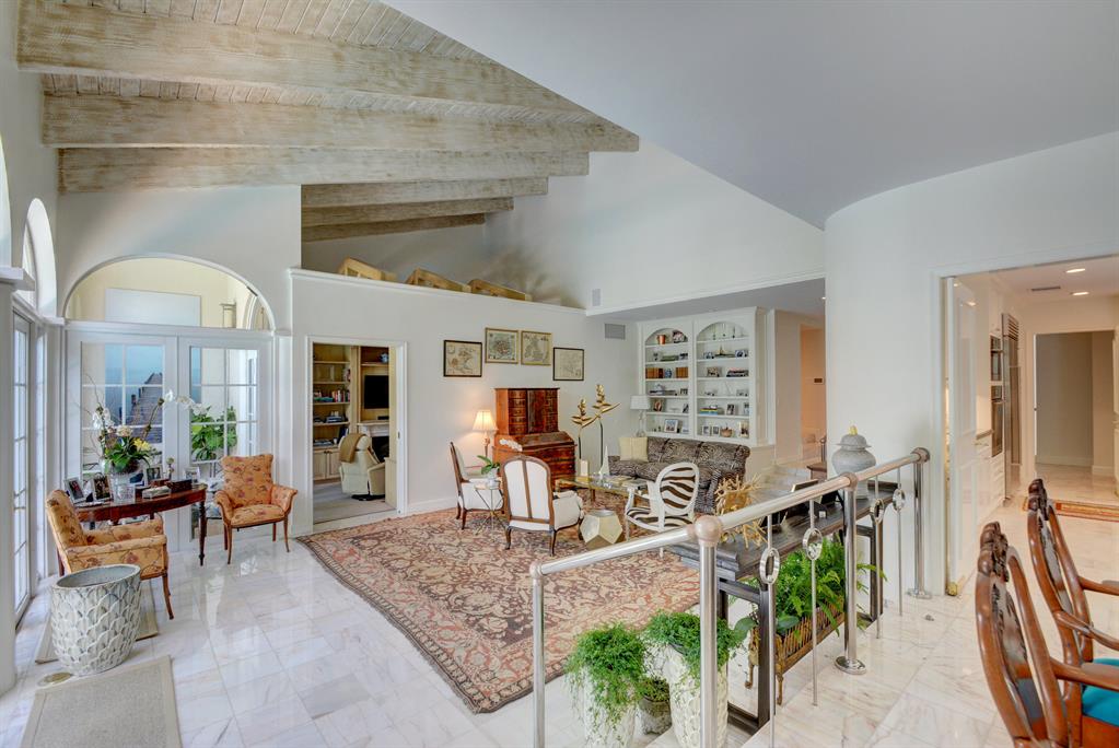 OCEAN PARK - Residential