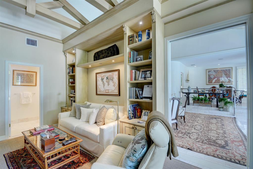 OCEAN PARK - Residential