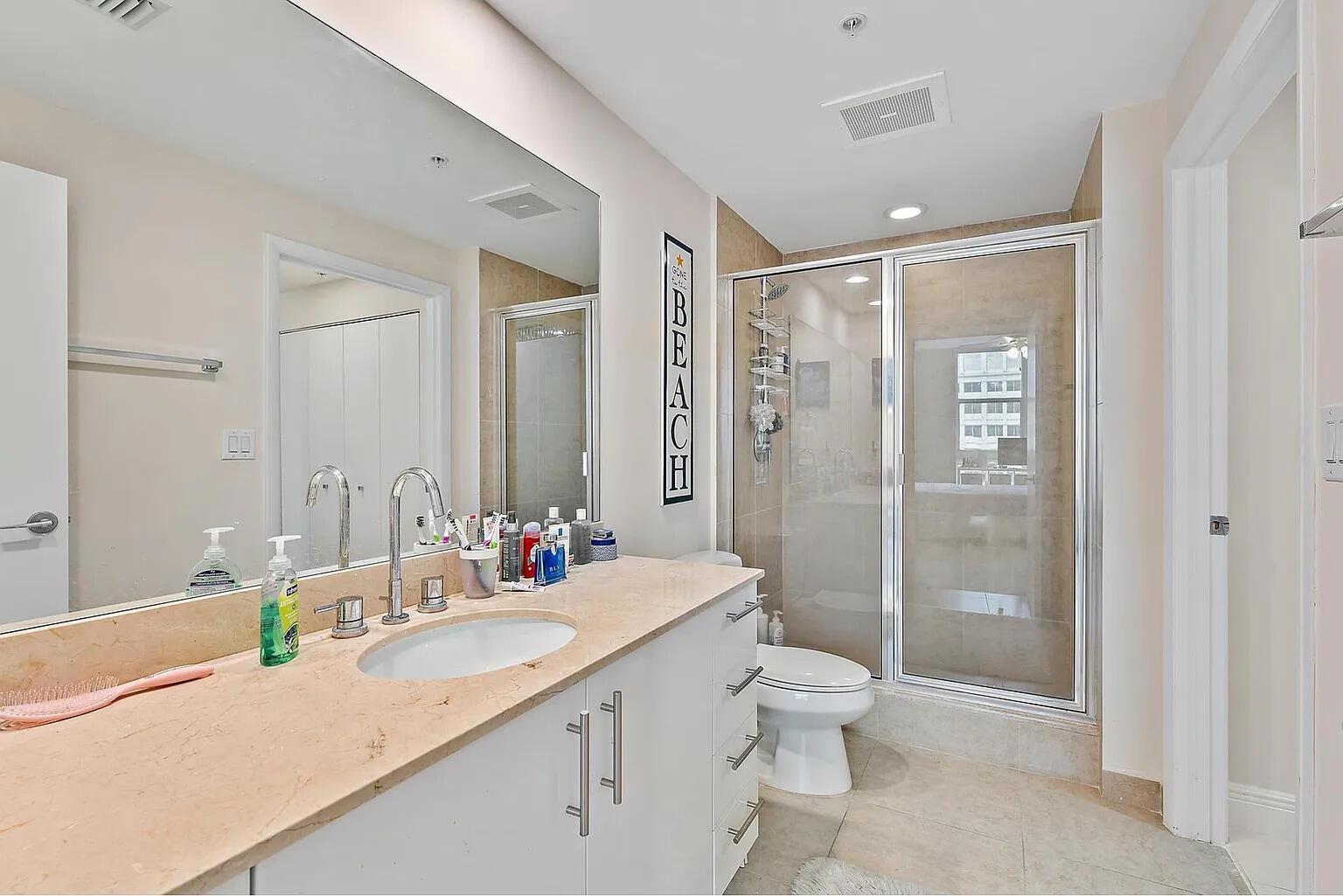 550 Okeechobee Boulevard 1608