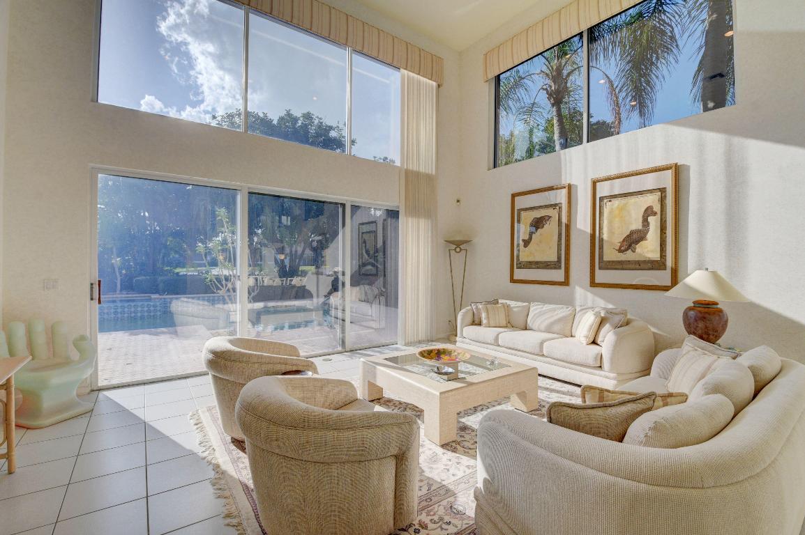 CLOISTER - Residential