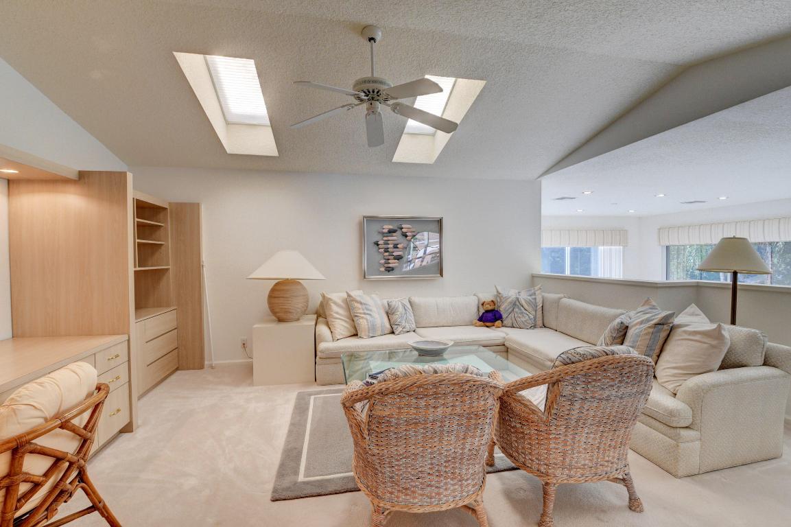 CLOISTER - Residential