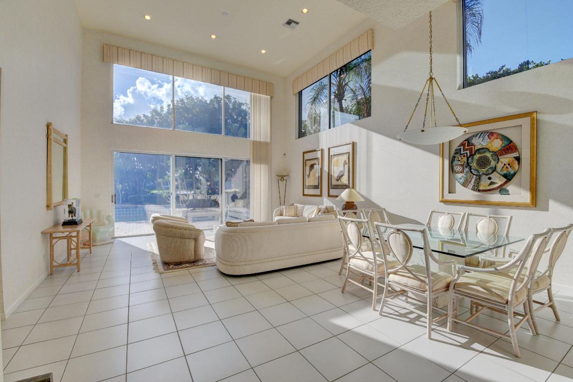 CLOISTER - Residential