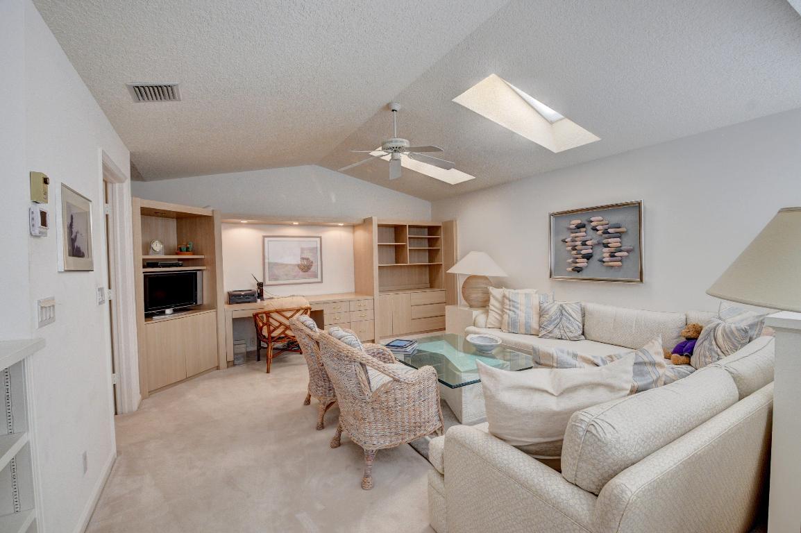 CLOISTER - Residential