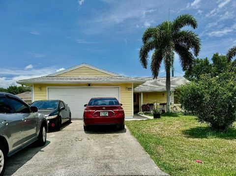 A home in Port St Lucie