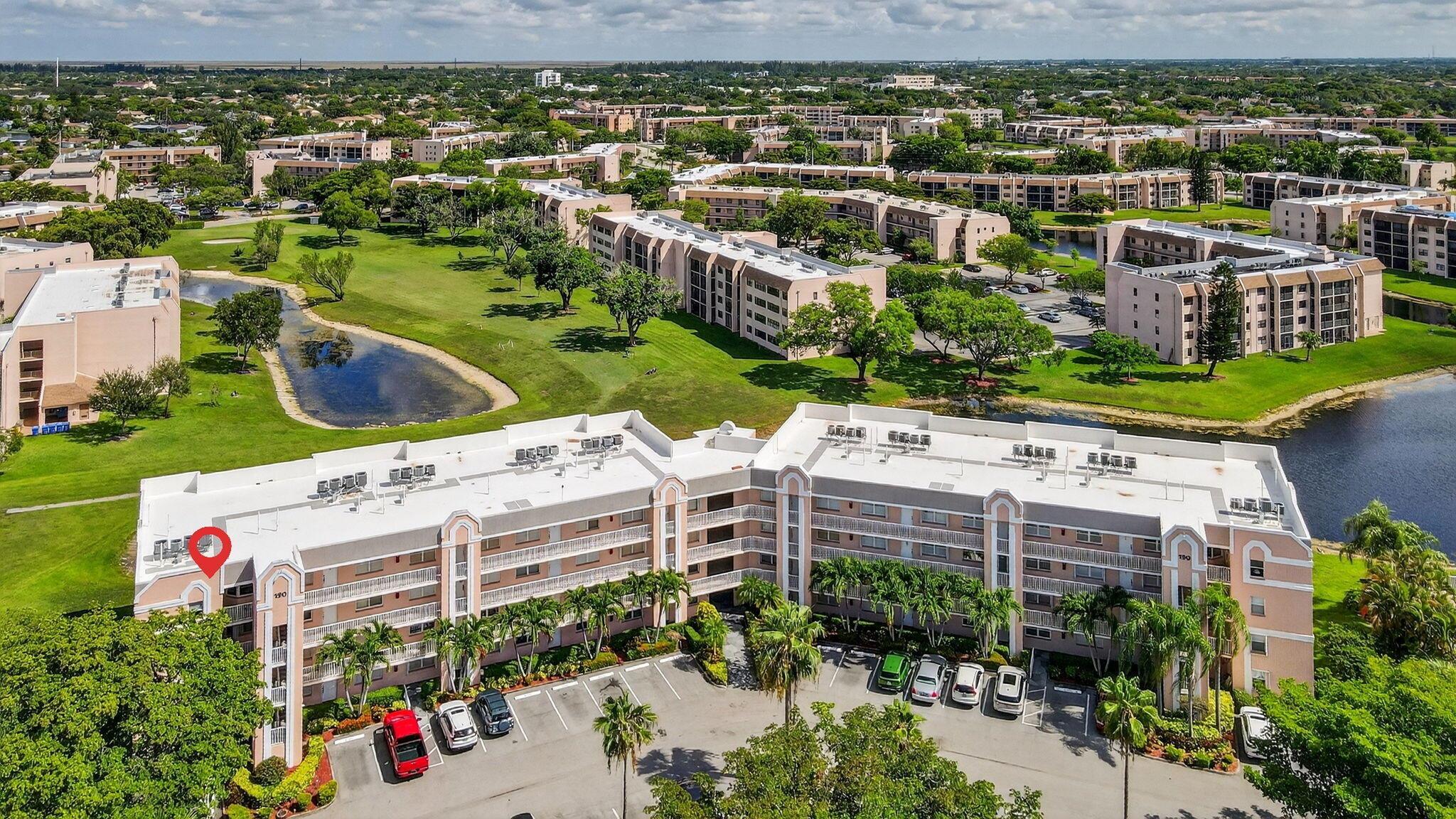 SUNRISE LAKES - Residential