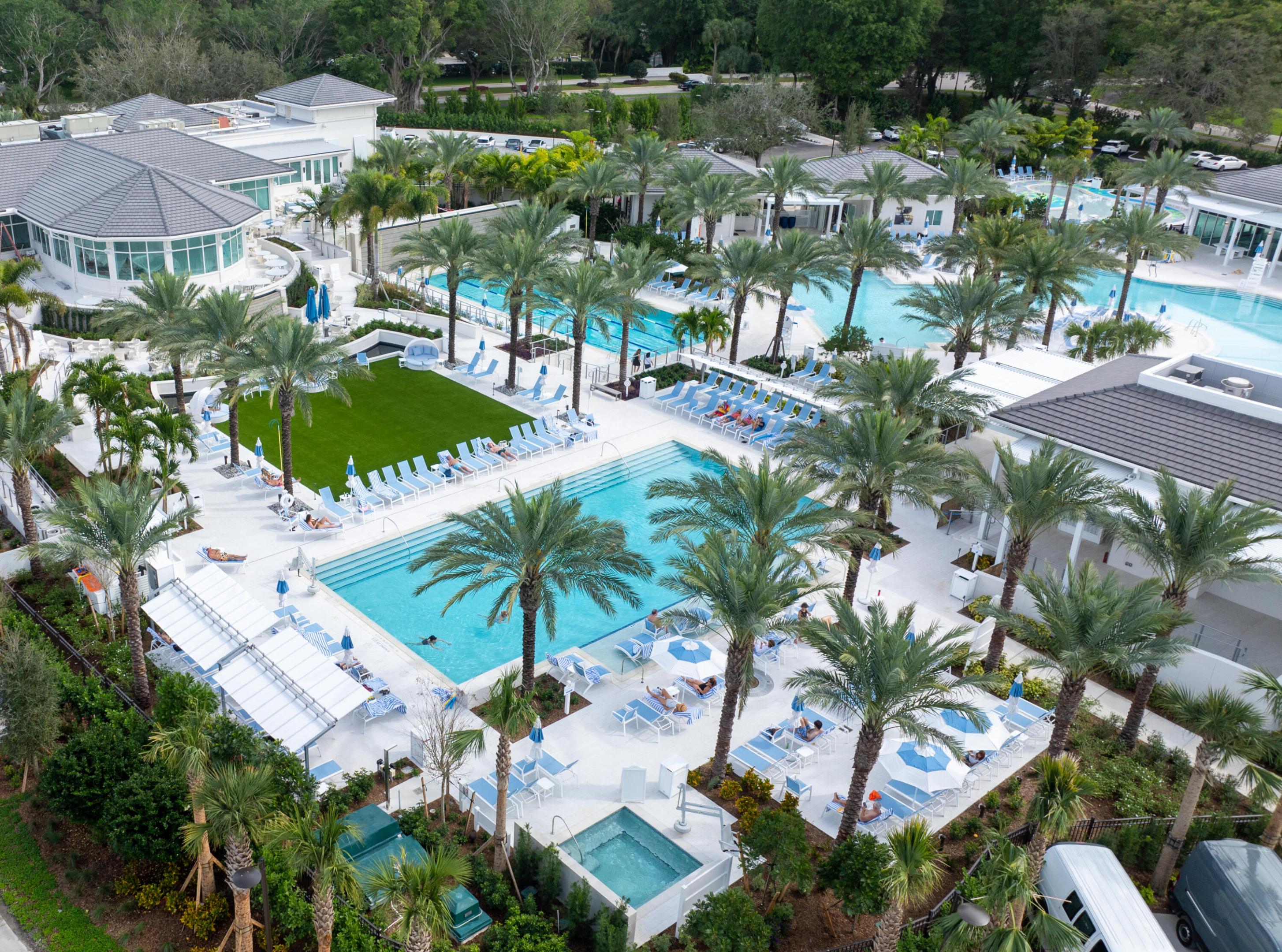 ARBOR LAKE AT BOCA WEST CONDO - Residential