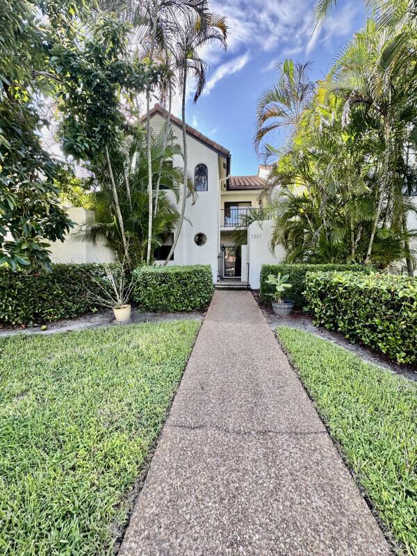 EL VIENTO AT BOCA POINTE - Residential Lease