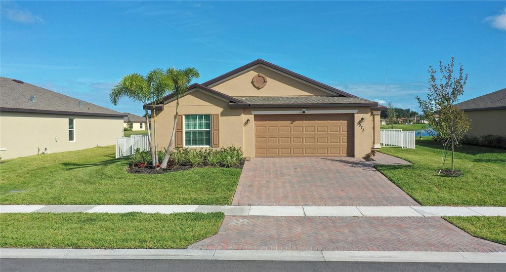 Photo of 973 Bent Creek Drive, Fort Pierce, FL 34947 (MLS # F10471996)