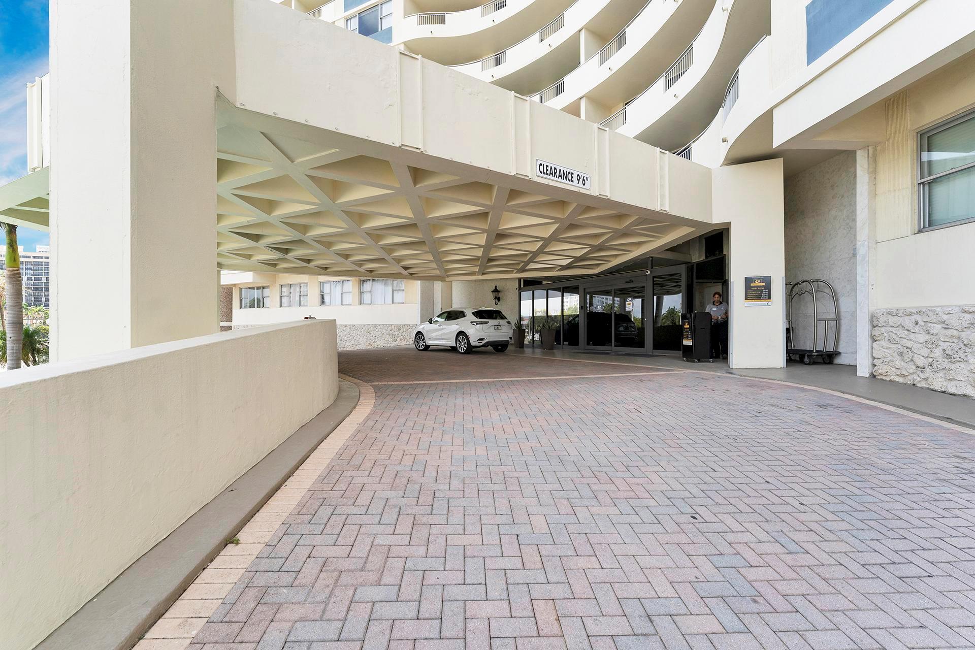 PARKER DORADO CONDO - Residential Lease