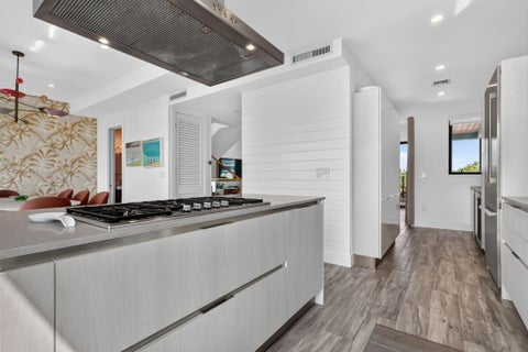 Tiny photo for 336 Balboa Street, Hollywood, FL 33019 (MLS # B26080656)