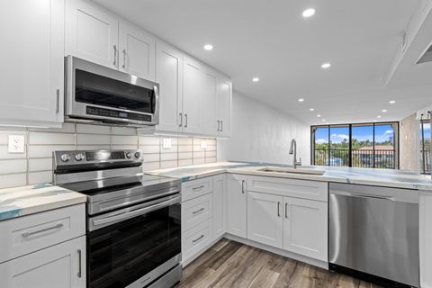 6 Royal Palm Way 509 Boca Raton FL 33432