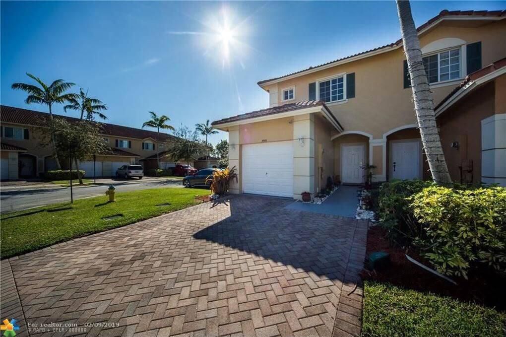 5500 MONTE CARLO Lane
