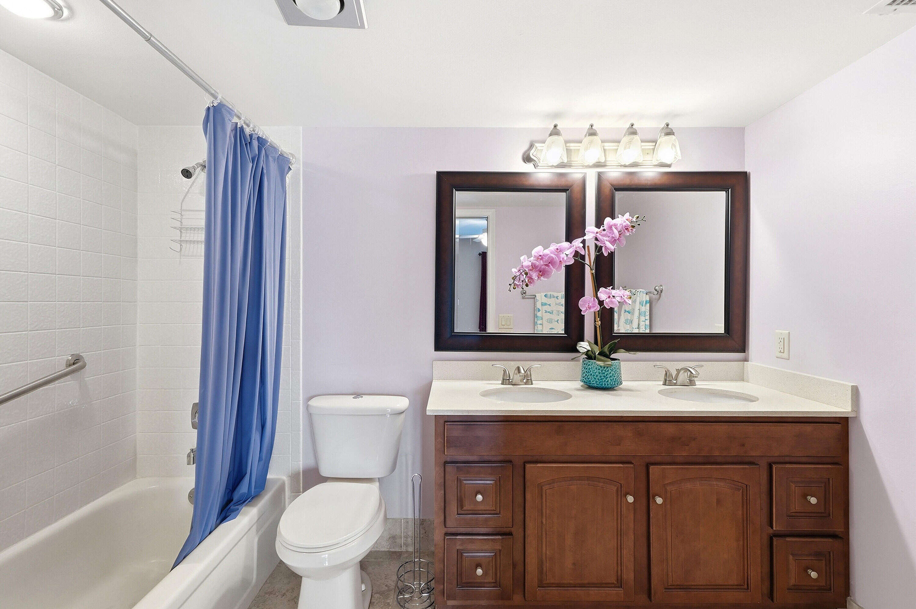 WYNMOOR VILLAGE - Residential