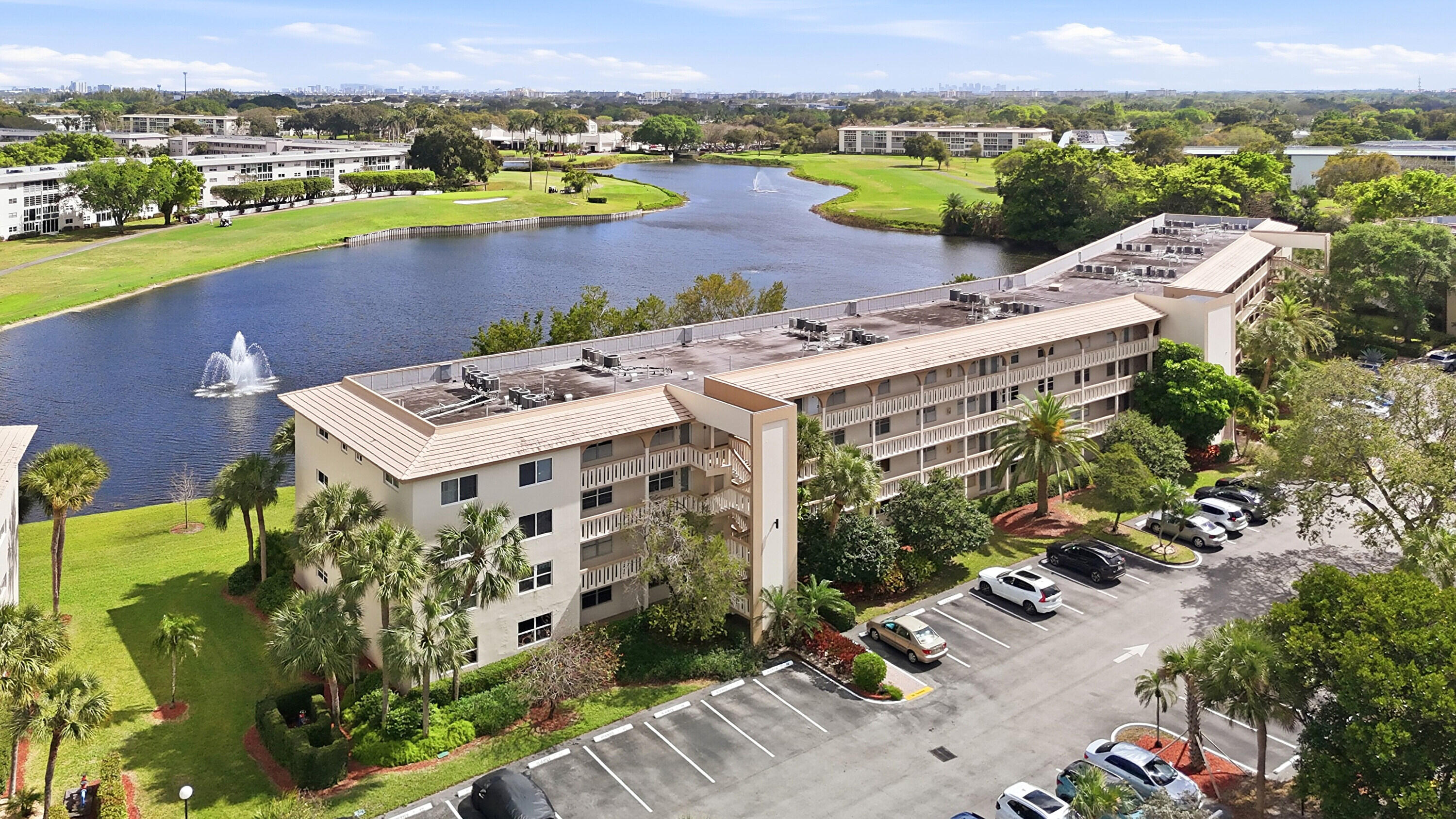 WYNMOOR VILLAGE - Residential