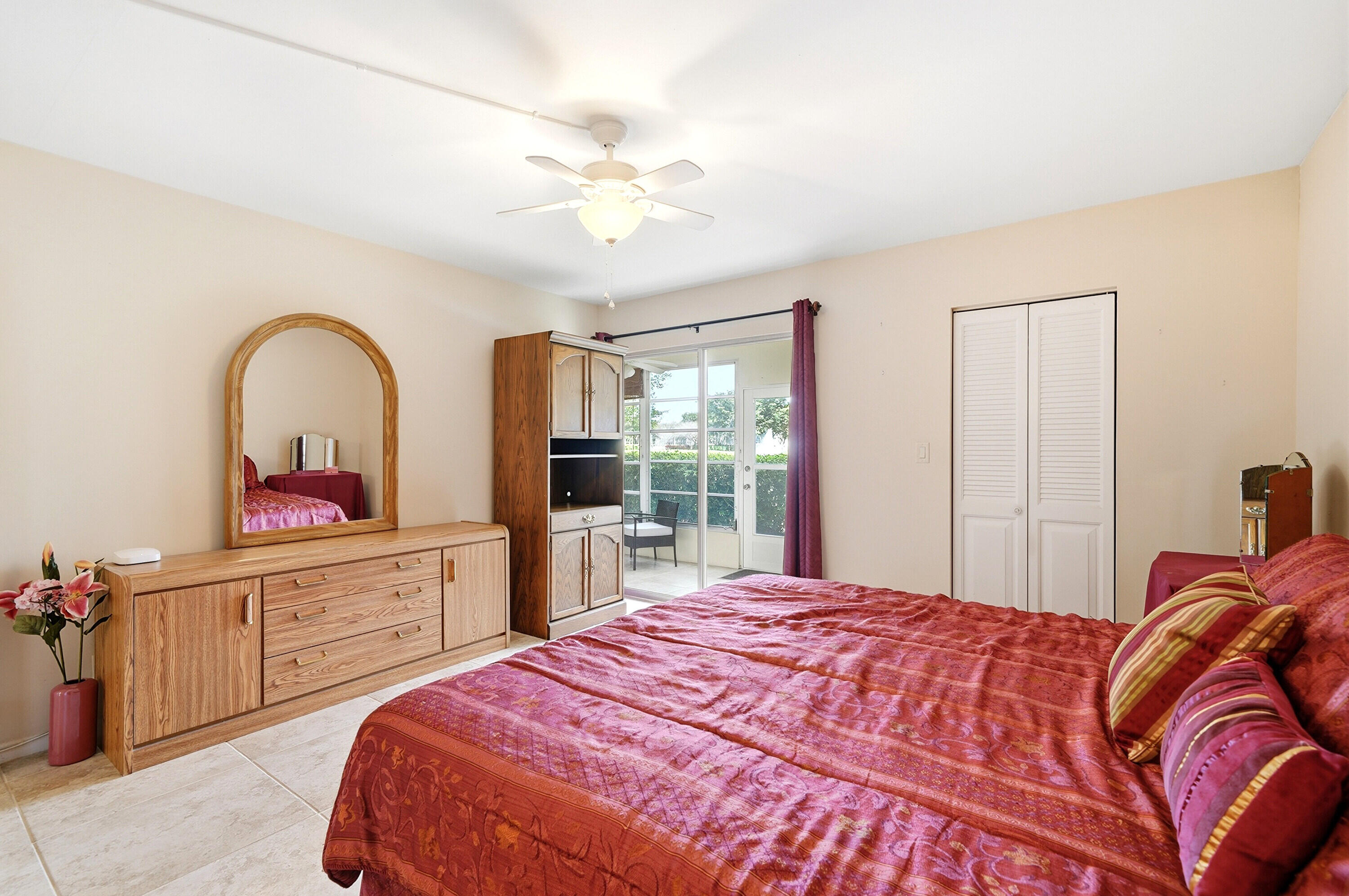 WYNMOOR VILLAGE - Residential