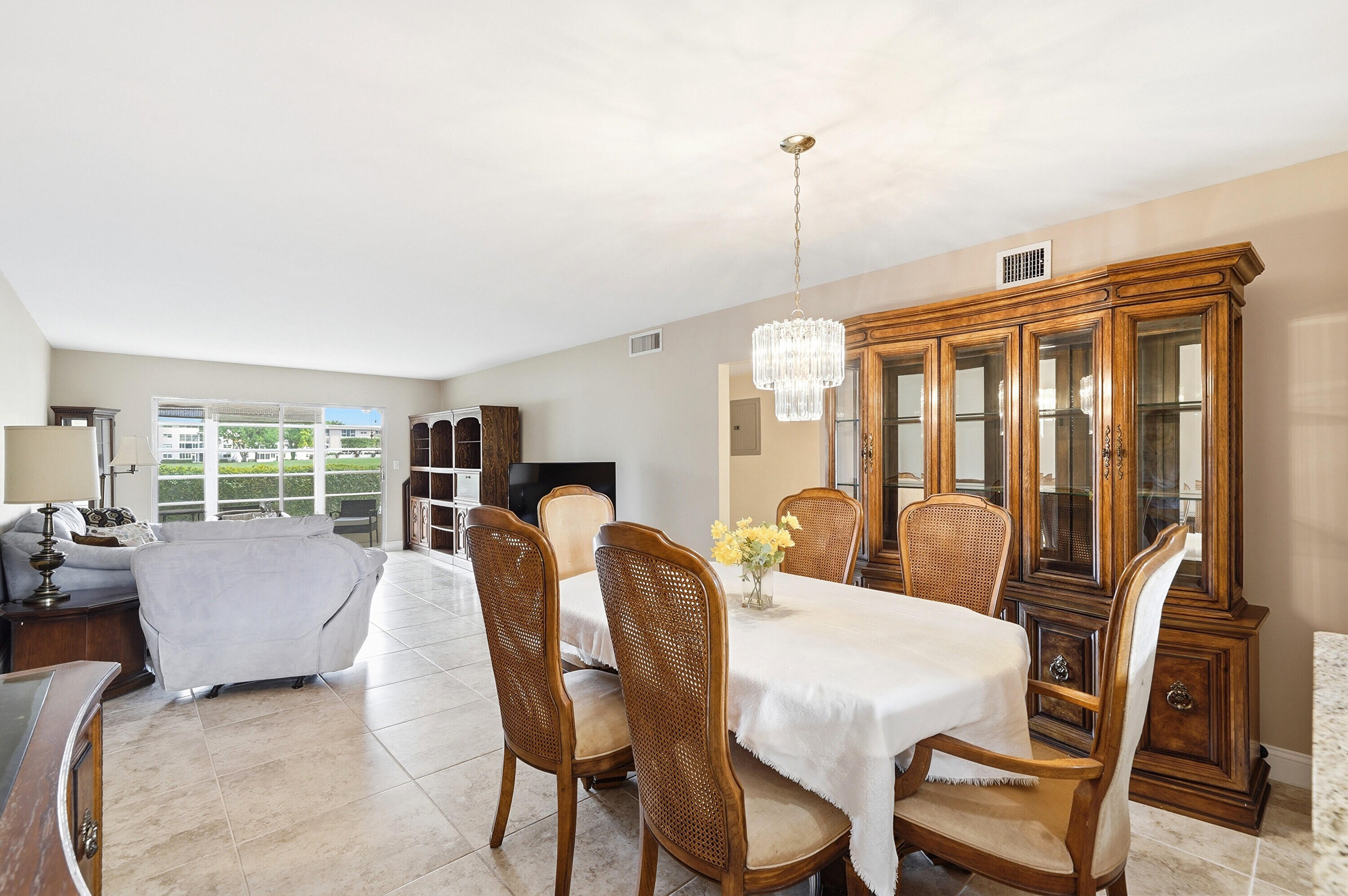 WYNMOOR VILLAGE - Residential