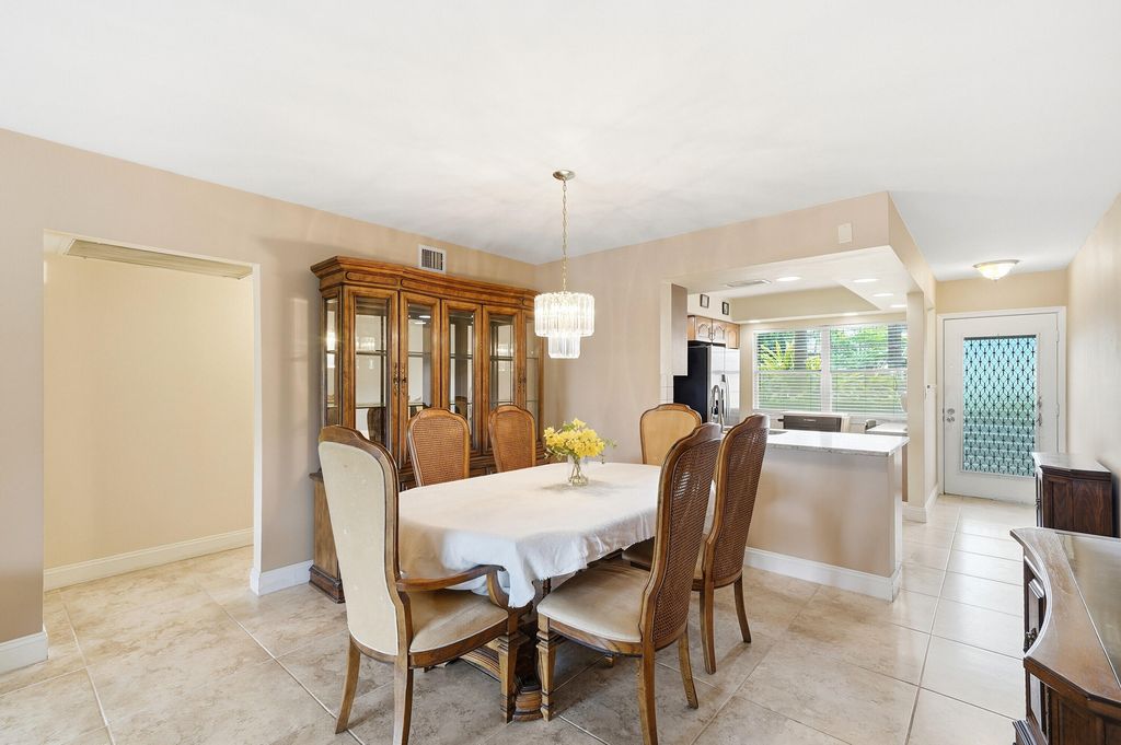 Photo of 3204 Portofino Point #H1, Coconut Creek, FL 33066 (MLS # B26000468)