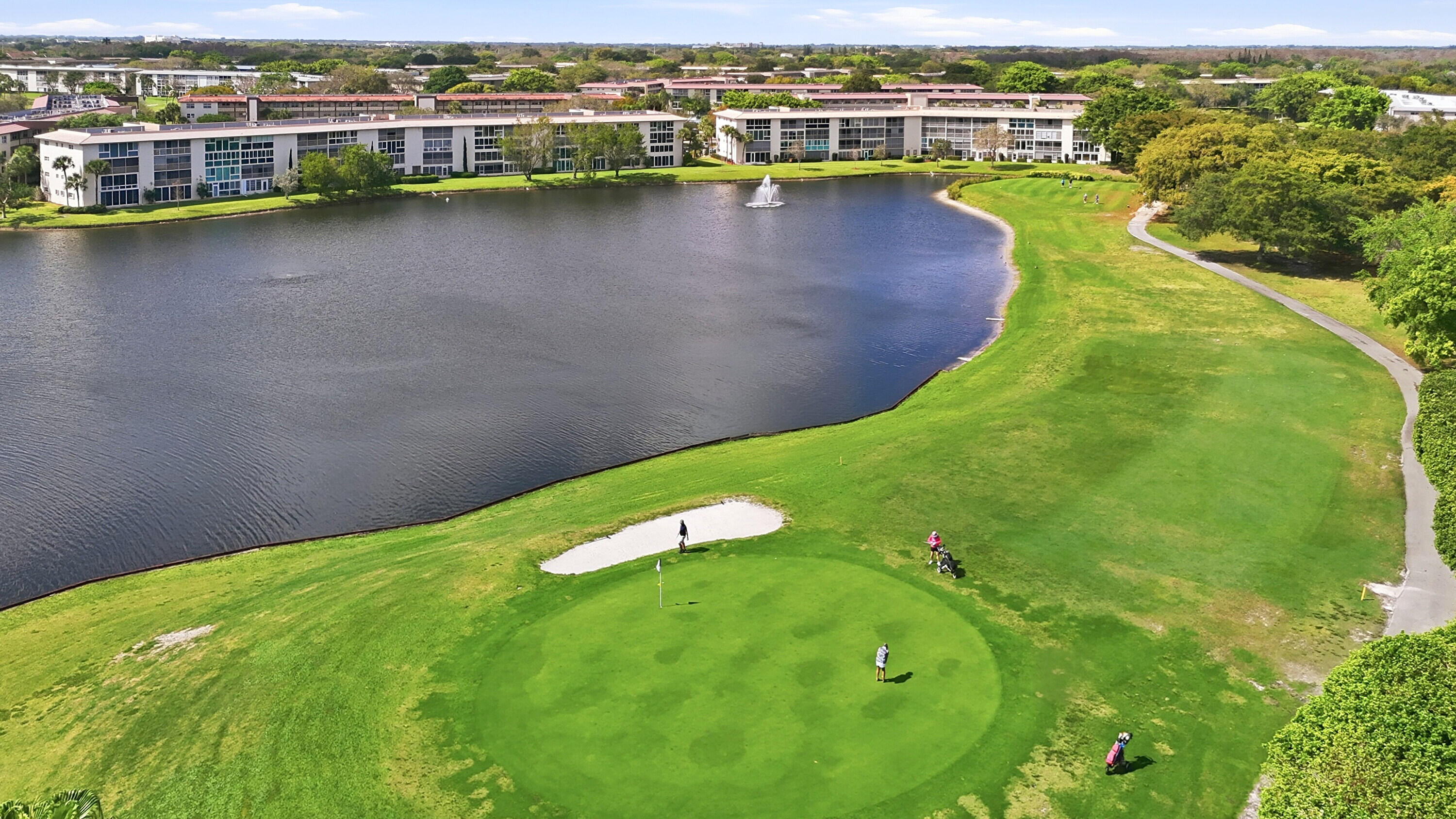 WYNMOOR VILLAGE - Residential