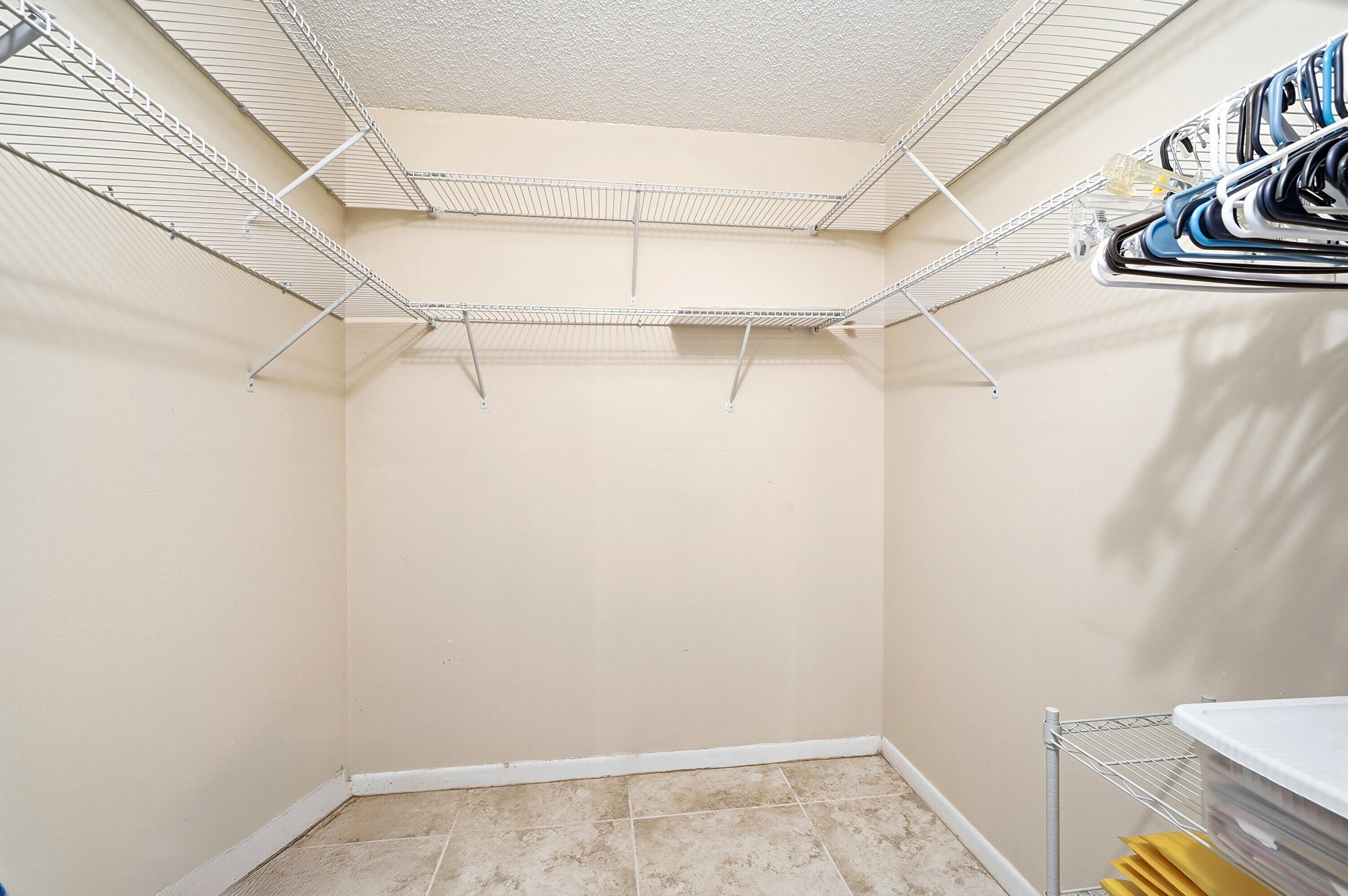 WYNMOOR VILLAGE - Residential