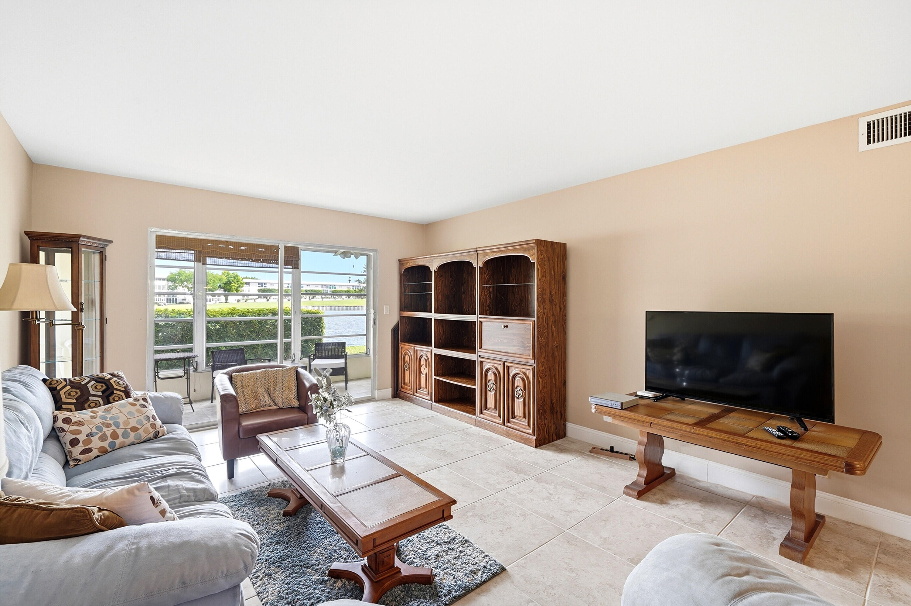 WYNMOOR VILLAGE - Residential