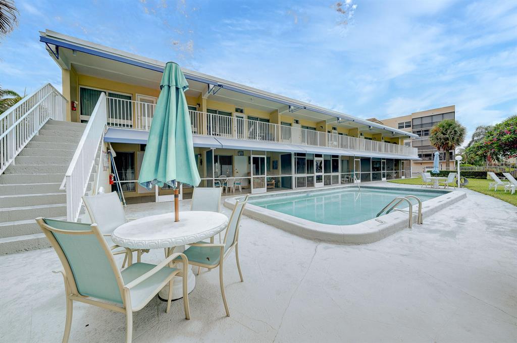 WOODCREST MANOR CO-OP - Residential