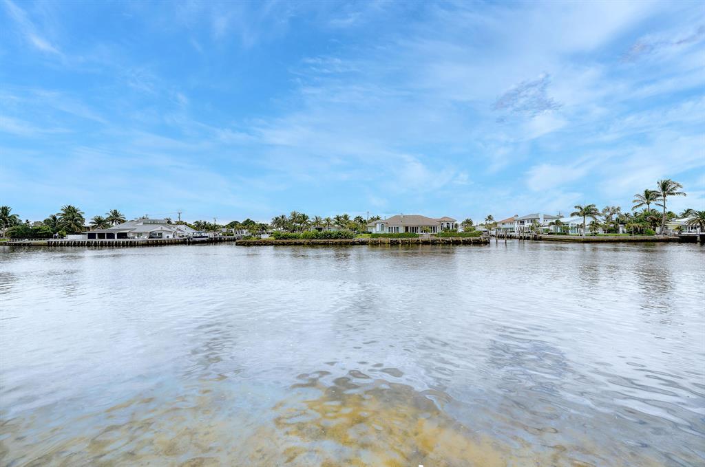 WOODCREST MANOR CO-OP - Residential