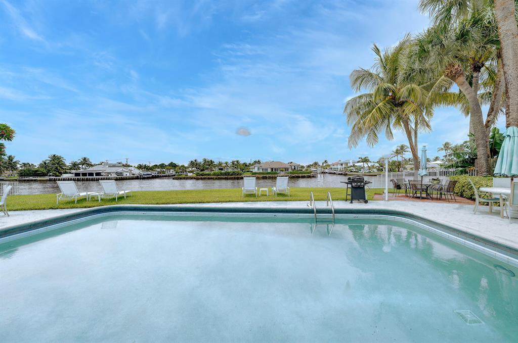 WOODCREST MANOR CO-OP - Residential