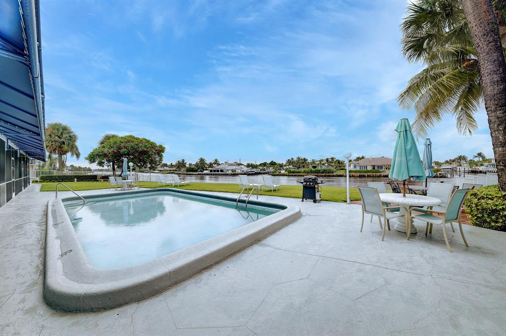 WOODCREST MANOR CO-OP - Residential