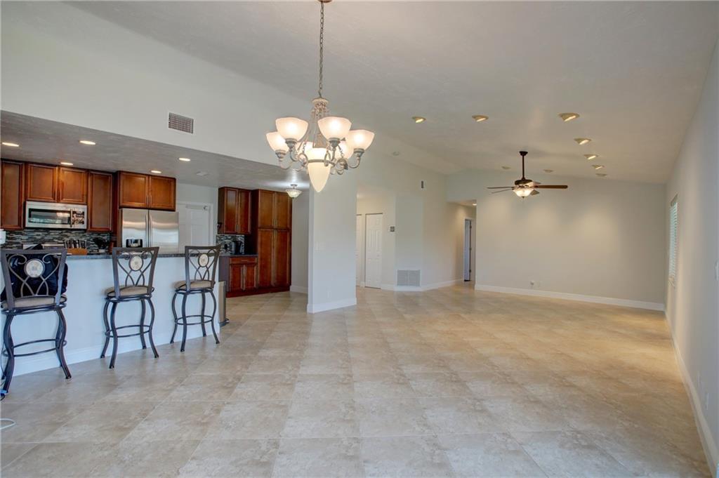 Springtree West - Residential
