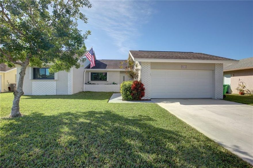 Move in ready 3/2 2 car garage waterfront home. This home has a wide open concept feel as soon as you walk in. Freshly painted inside within the last couple of days!! Updated cabinets with stainless steel appliances. Feel safe from hurricanes with your Impact windows/ MyQ smart garage door/ front door all hurricane rated!! Newer water heater 3/20. Nice oversized covered patio to enjoy your lake view. Very easy to show. Call LA for details