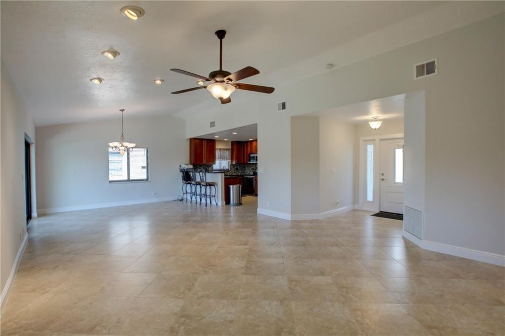 Springtree West - Residential