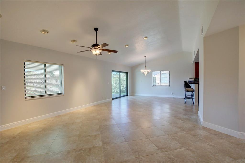 Springtree West - Residential