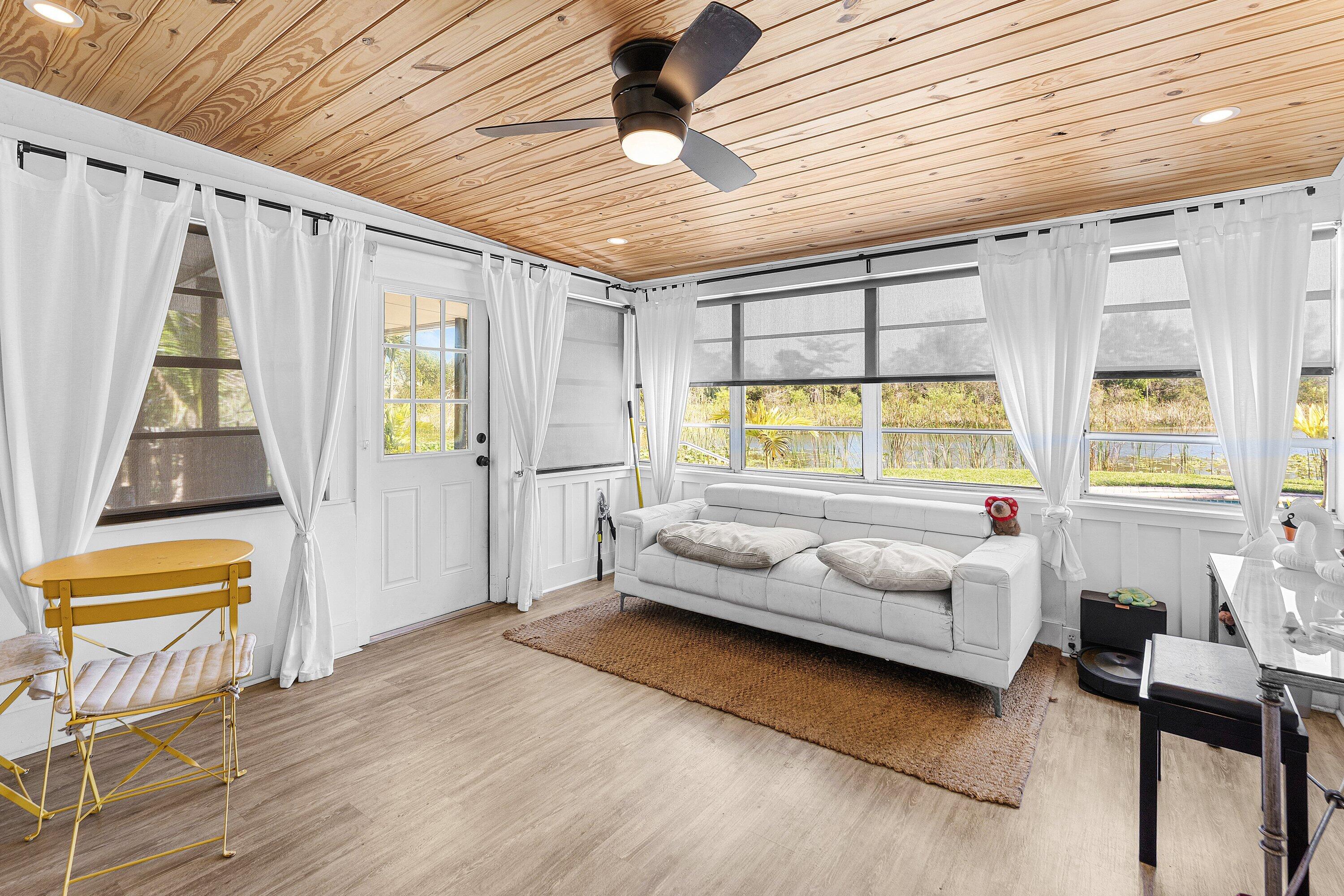 CLOUD LAKE - Residential Lease