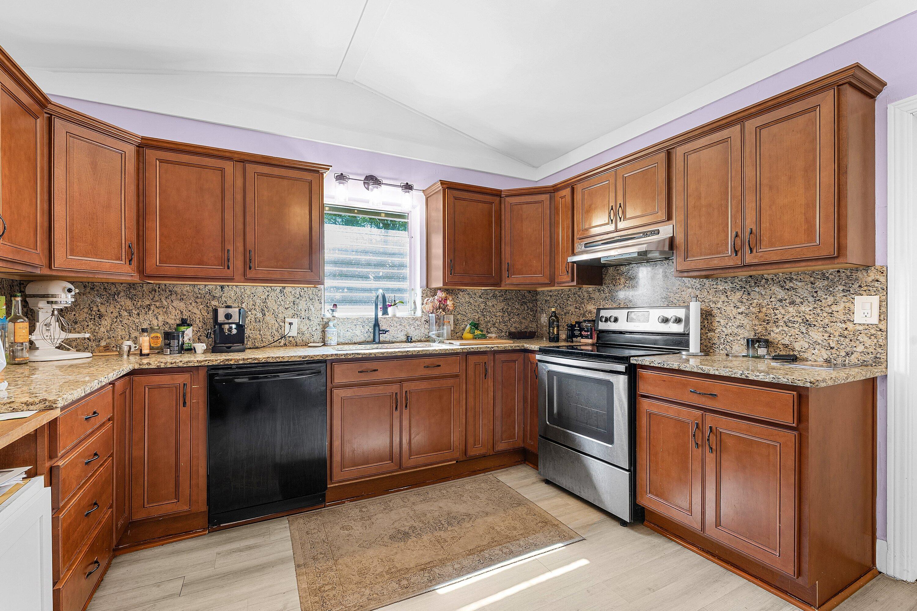 CLOUD LAKE - Residential Lease