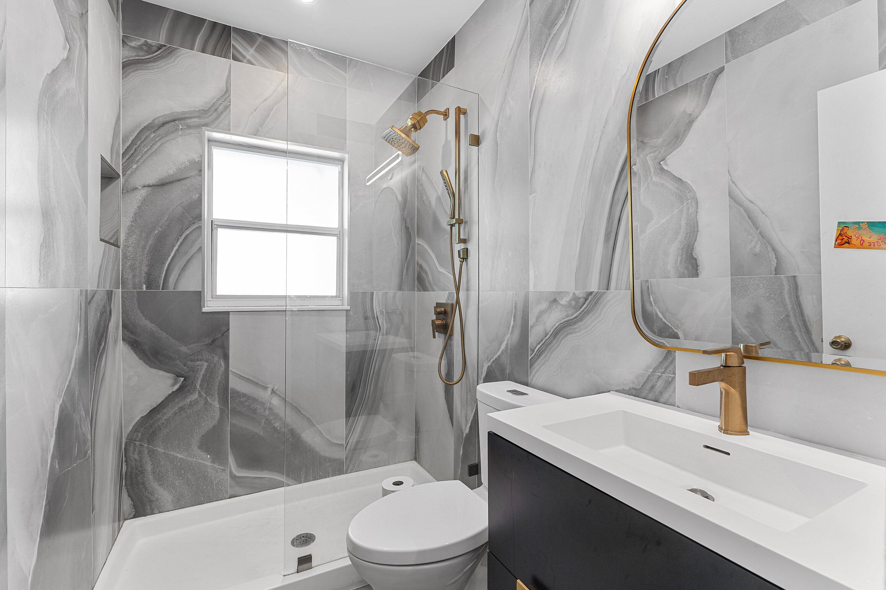 CLOUD LAKE - Residential Lease