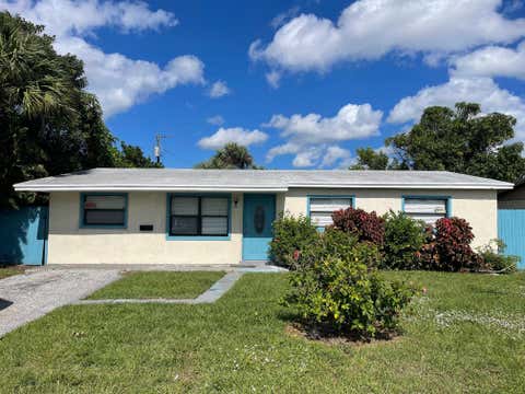 Tiny photo for 1650 W 12th Court, Riviera Beach, FL 33404 (MLS # B26036881)