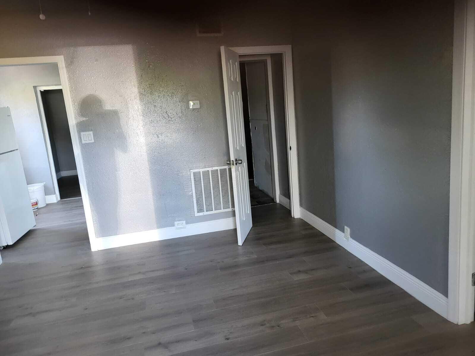 NORTH PALM BCH 2 - Residential Lease