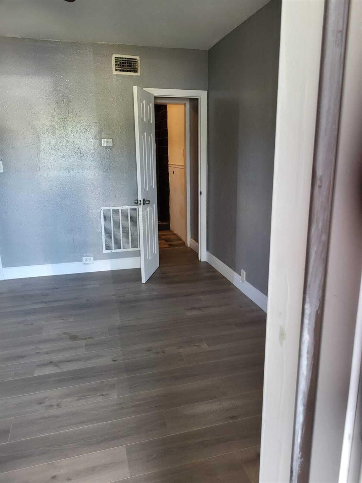 NORTH PALM BCH 2 - Residential Lease