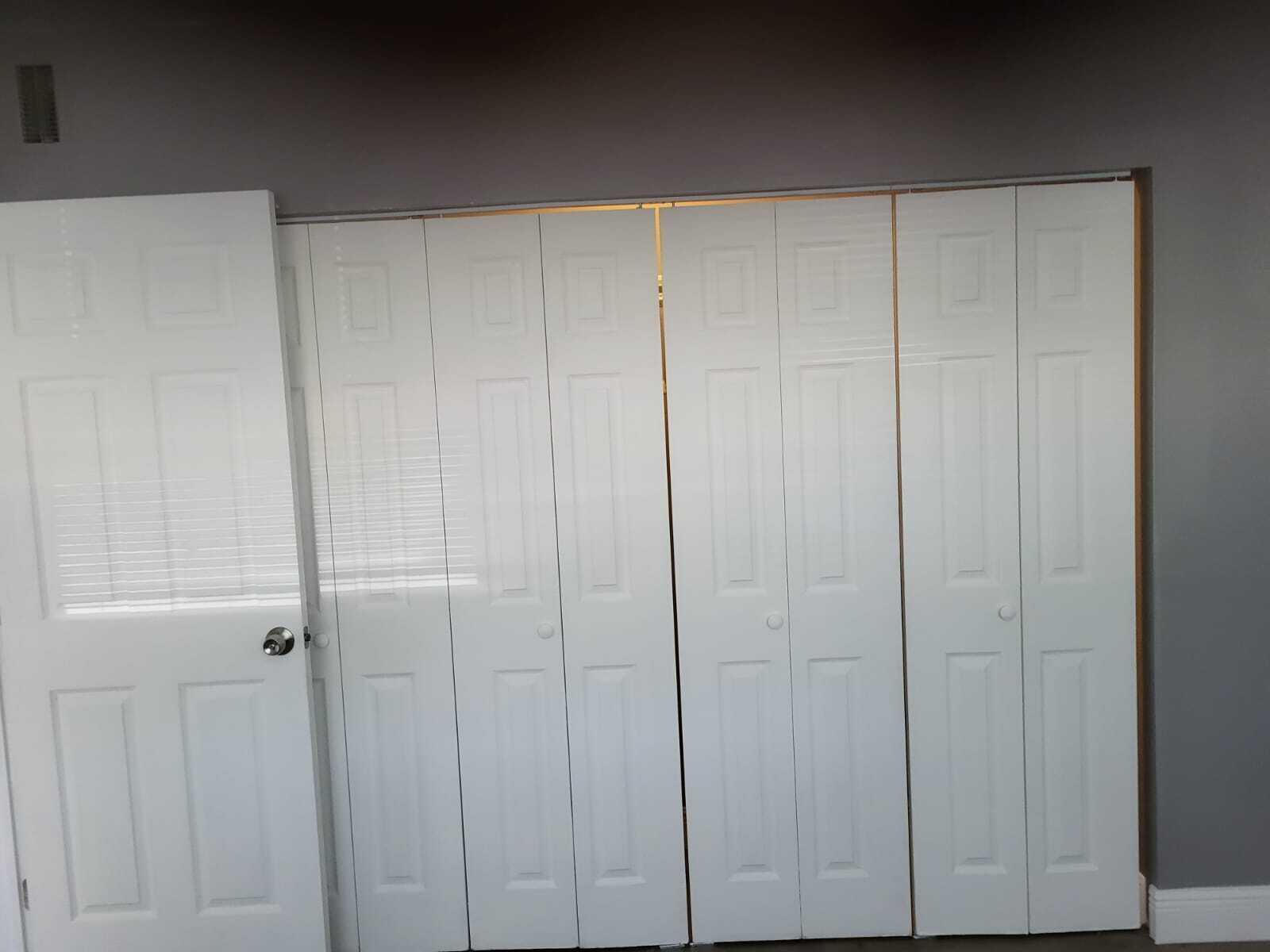 NORTH PALM BCH 2 - Residential Lease