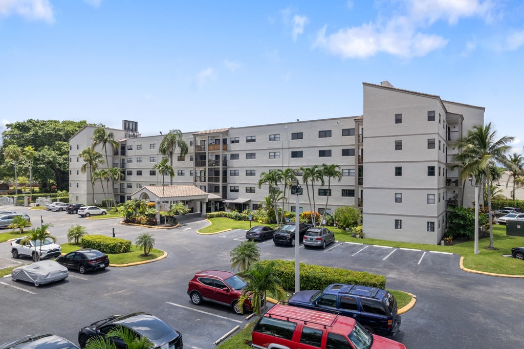 Photo of 701 NW 19TH Street #306, Fort Lauderdale, FL 33311 (MLS # B26057208)
