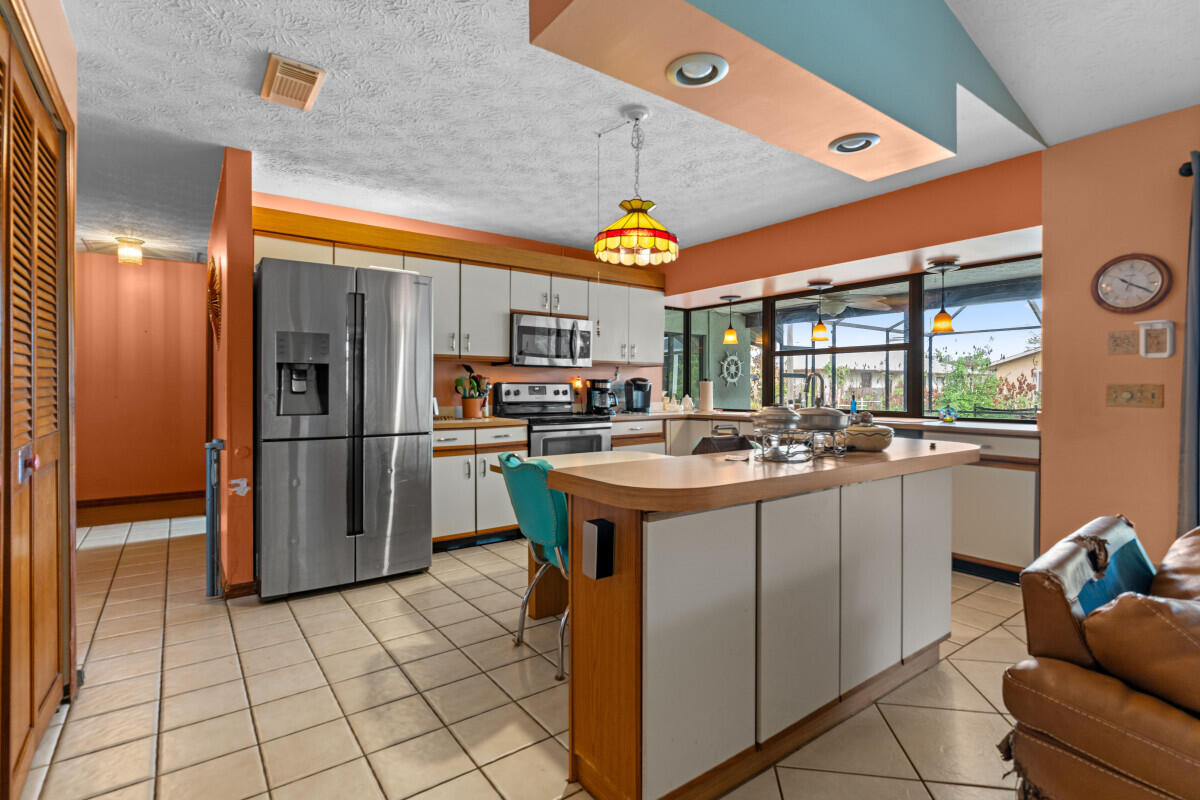 Sandpiper Bay - Residential