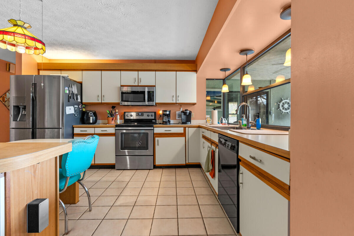 Sandpiper Bay - Residential