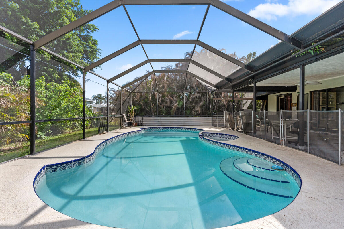 Sandpiper Bay - Residential