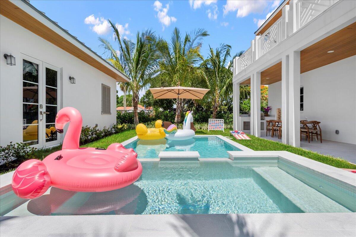 S/D OF 28/29-46-43, REV P - Residential Lease