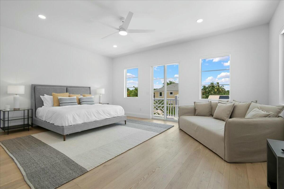 S/D OF 28/29-46-43, REV P - Residential Lease