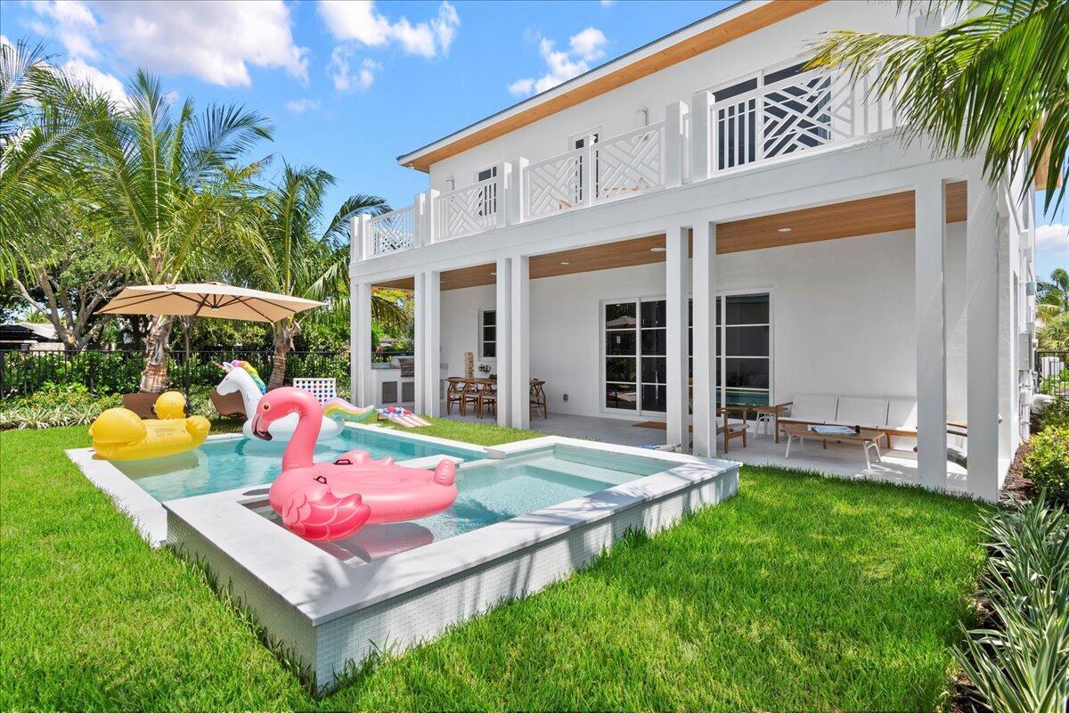 S/D OF 28/29-46-43, REV P - Residential Lease