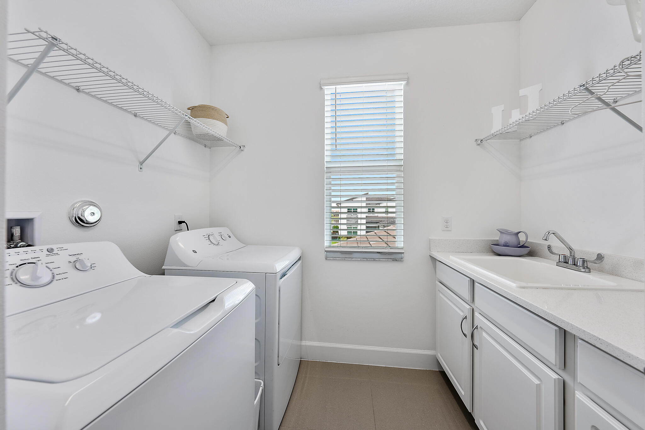 ANDALUCIA PUD PLAT - Residential Lease