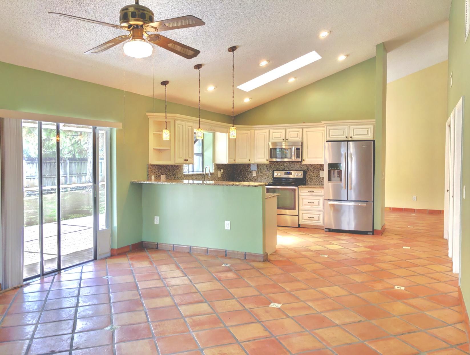 SUGAR POND MANOR OF WELLINGTON - Residential