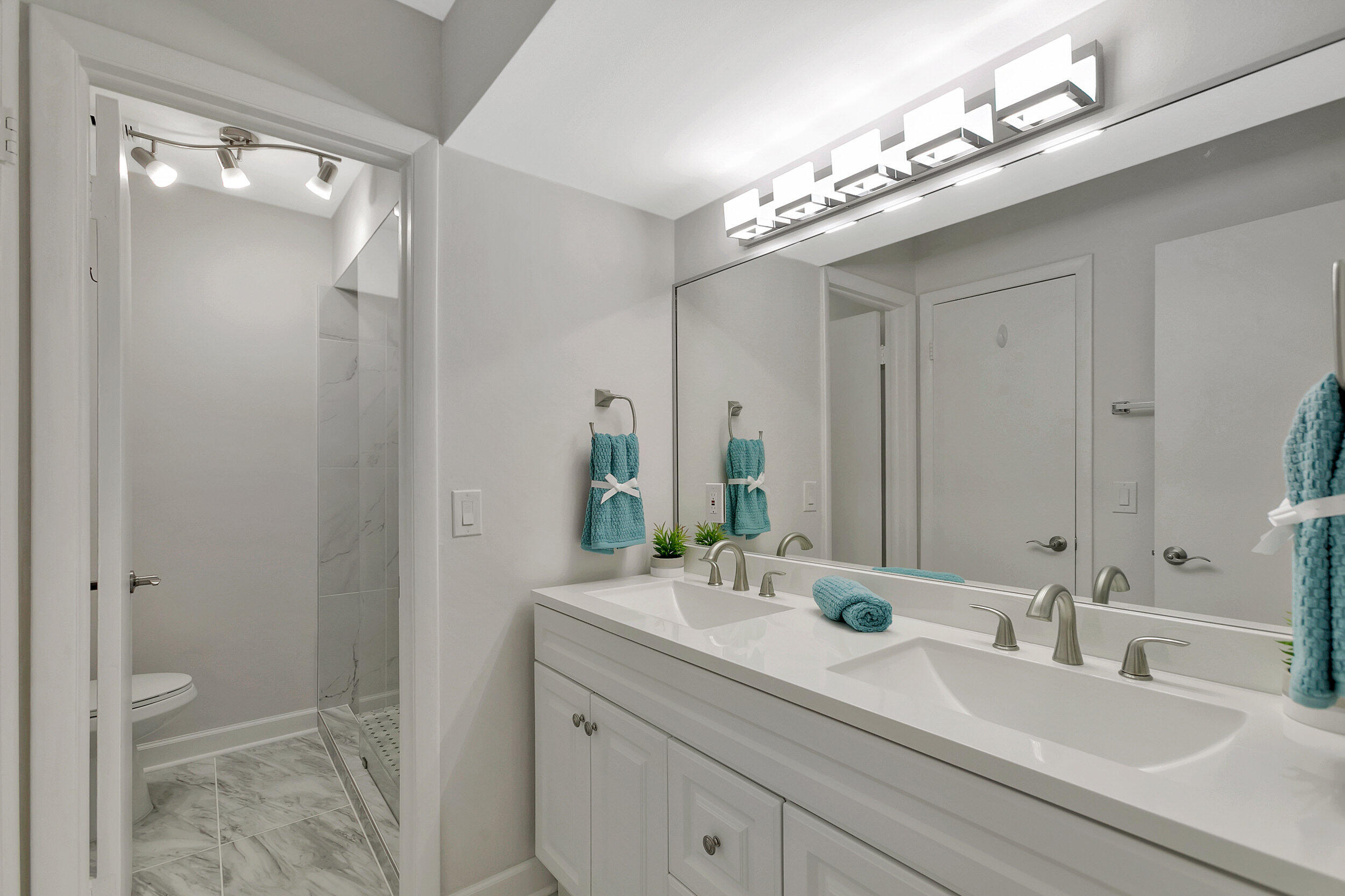 CEDAR GARDENS TOWNHOUSES - Residential Lease